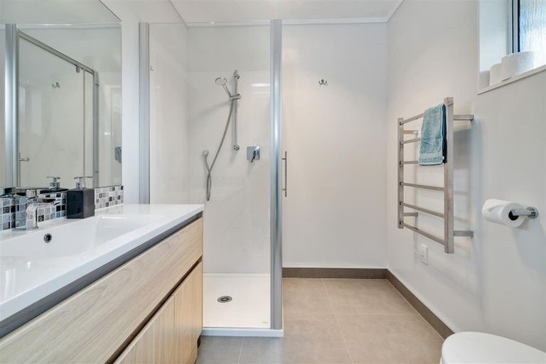 Photo of property in 12b Holland Street, Glenholme, Rotorua, 3010