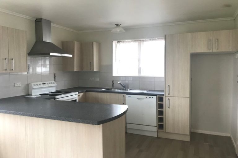 Photo of property in 14 Orion Street, Papakura, 2110