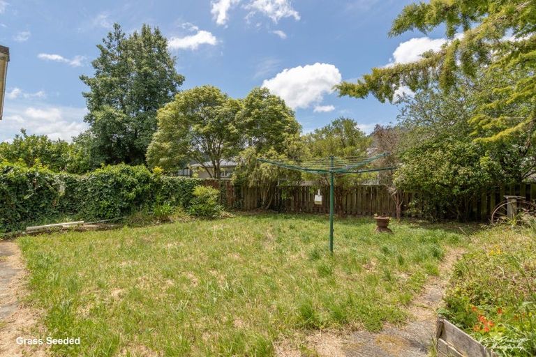 Photo of property in 10 Kopara Grove, Stokes Valley, Lower Hutt, 5019