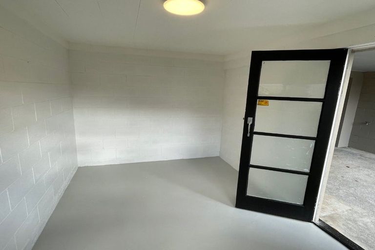 Photo of property in 6/3 Gilbert Street, New Plymouth, 4310