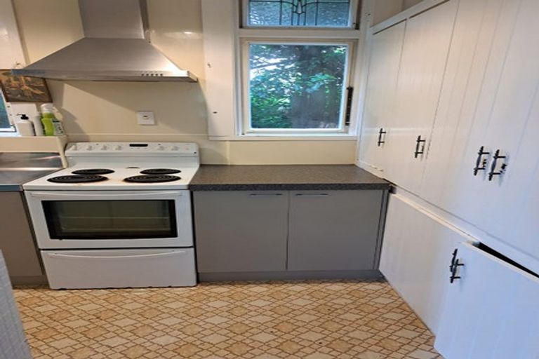 Photo of property in 5 Dundas Street, North Dunedin, Dunedin, 9016
