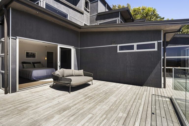 Photo of property in 120 Weld Street, Wadestown, Wellington, 6012