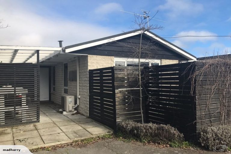 Photo of property in 2/144a Fisher Avenue, Beckenham, Christchurch, 8023