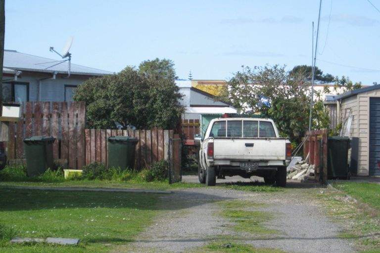 Photo of property in 2/84 Main Street, Edgecumbe, 3120