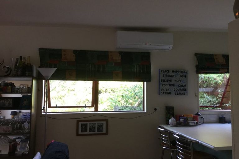 Photo of property in 148 Normandale Road, Normandale, Lower Hutt, 5010