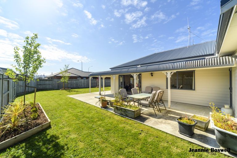 Photo of property in 71 Bryant Street, Takaro, Palmerston North, 4412