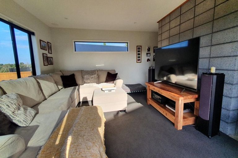 Photo of property in 69 Cyrus Street, Whalers Gate, New Plymouth, 4310