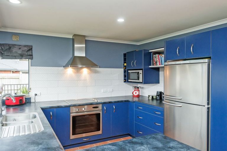 Photo of property in 155 Schnell Drive, Kelvin Grove, Palmerston North, 4414