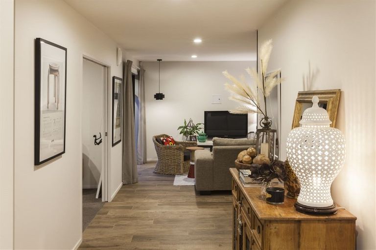 Photo of property in 67 Mays Road, St Albans, Christchurch, 8052