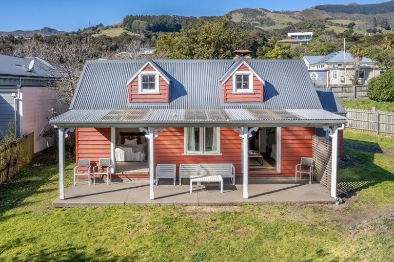 Photo of property in 11 Bruce Terrace, Akaroa, 7520