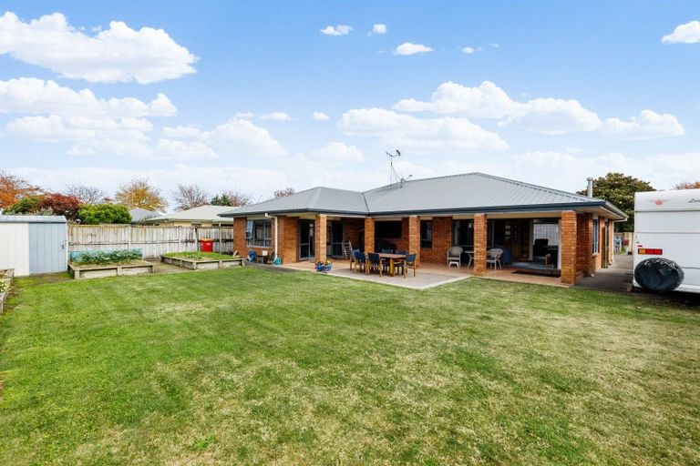 Photo of property in 10 Guildford Place, Rototuna North, Hamilton, 3210