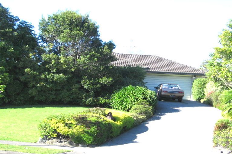 Photo of property in 58 Meadowland Drive, Somerville, Auckland, 2014