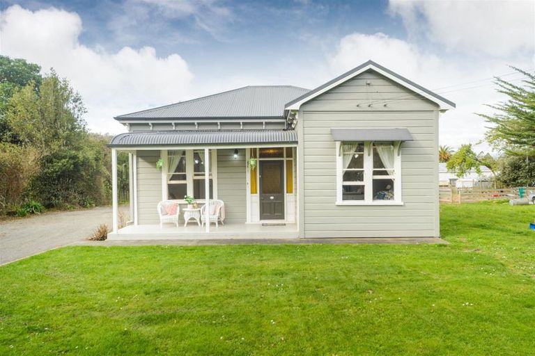 Photo of property in 93 Pukepapa Road, Marton, 4710