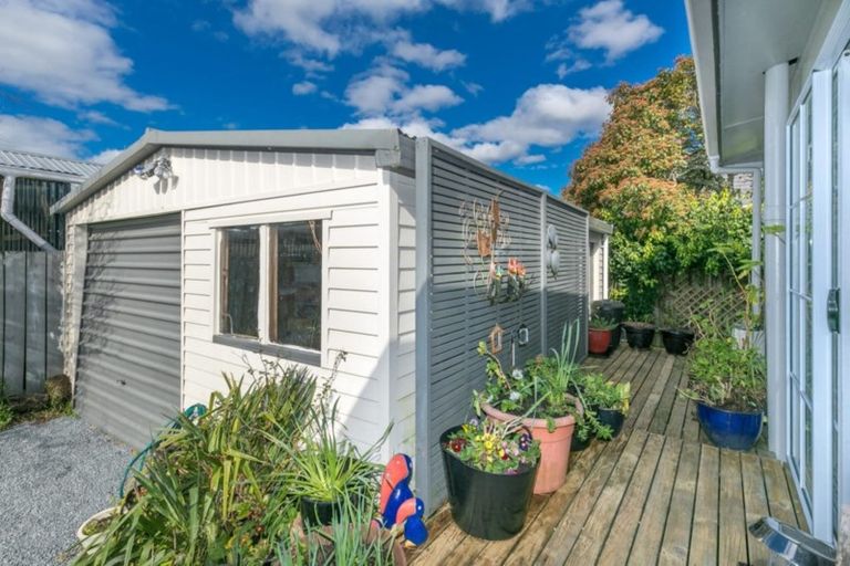 Photo of property in 1064 Heaphy Terrace, Fairfield, Hamilton, 3214