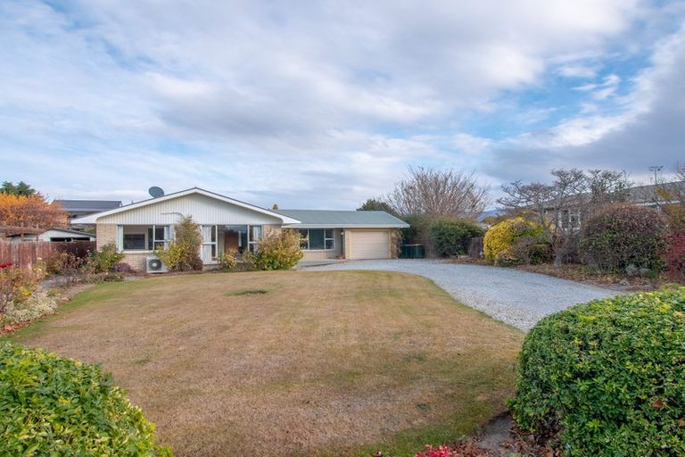 Photo of property in 114 Neplusultra Street, Cromwell, 9310