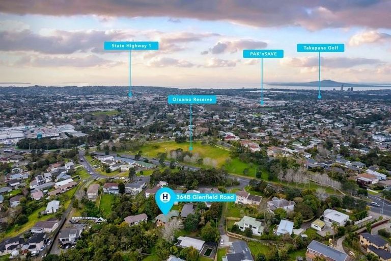 Photo of property in 364a Glenfield Road, Glenfield, Auckland, 0629