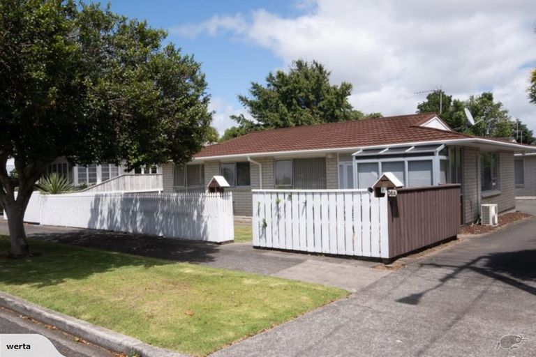 Photo of property in 36 Ballance Street, Lower Vogeltown, New Plymouth, 4310