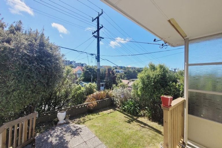 Photo of property in 1 Fraser Avenue, Johnsonville, Wellington, 6037