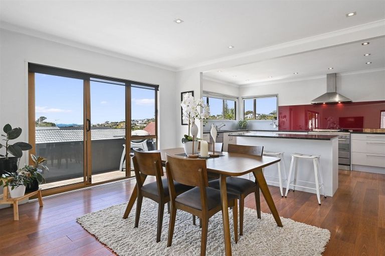 Photo of property in 37 Amante Crescent, Mairangi Bay, Auckland, 0630