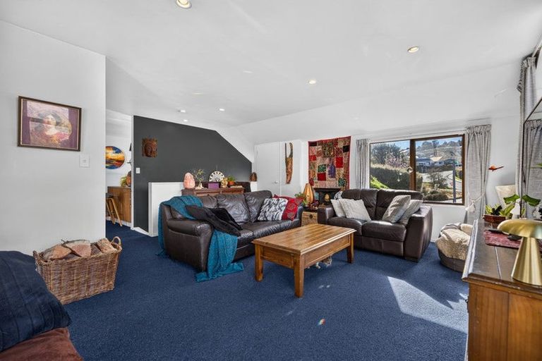 Photo of property in 5 Arawata Terrace, Fernhill, Queenstown, 9300