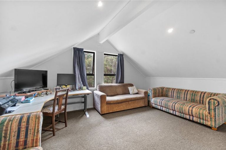 Photo of property in 140 Shaw Road, Oratia, Auckland, 0604