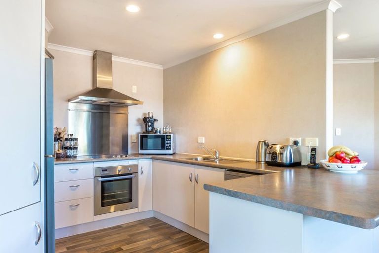 Photo of property in 1/48 Ngamotu Road, Hilltop, Taupo, 3330