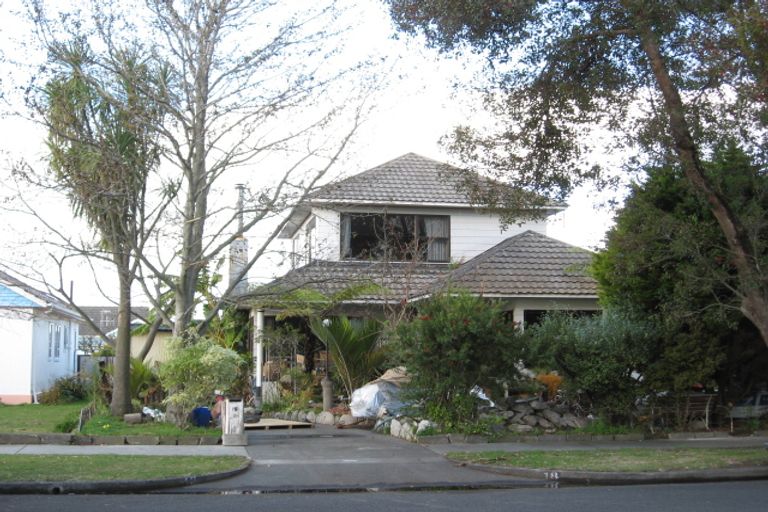 Photo of property in 18 Nuffield Avenue, Marewa, Napier, 4110