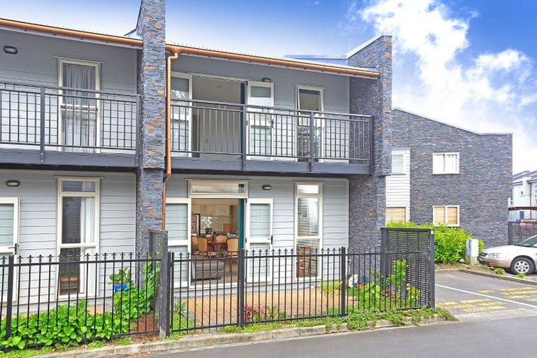 Photo of property in 29/2 Cawley Street, Ellerslie, Auckland, 1051