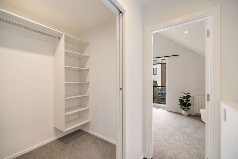 Photo of property in 2/22 Bullendale Drive, Arthurs Point, Queenstown, 9371