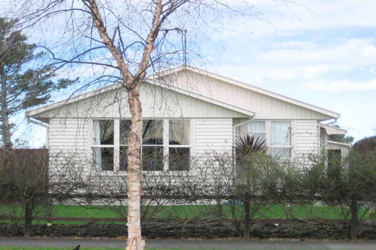 Photo of property in 132 Bryant Road, St Andrews, Hamilton, 3200