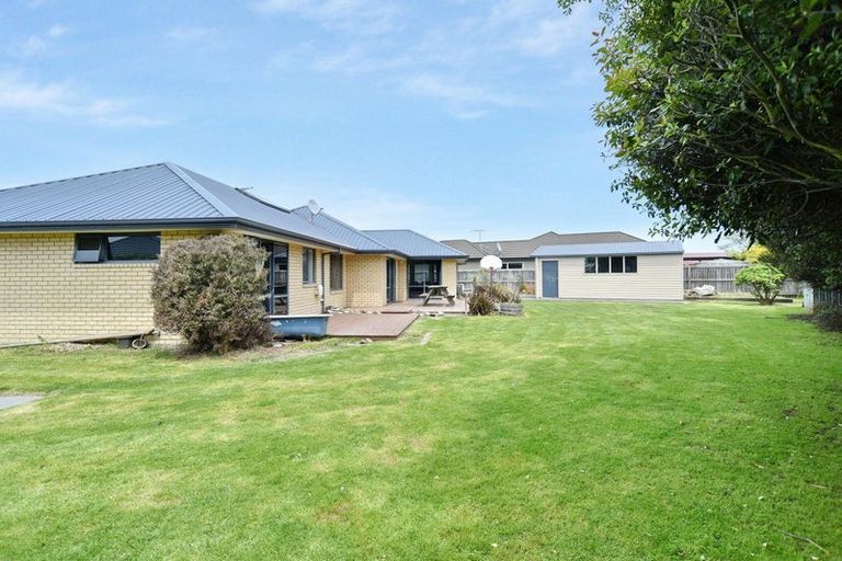 Photo of property in 6 Matson Close, Rangiora, 7400