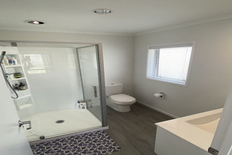 Photo of property in 126 Puhirake Crescent, Pyes Pa, Tauranga, 3112