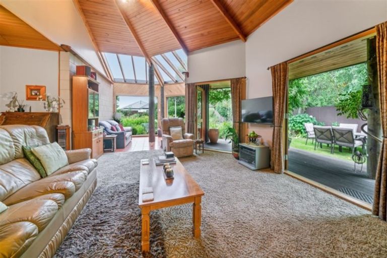 Photo of property in 722 Christchurch Akaroa Road, Tai Tapu, 7672