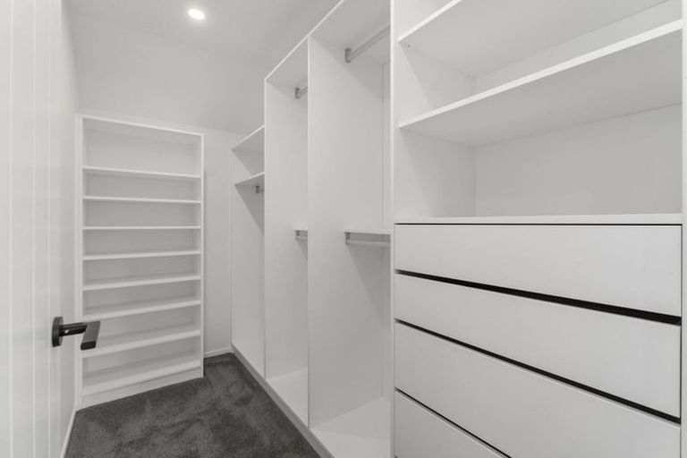 Photo of property in 45 Te Ara Kawakahia, Waikanae, 5036