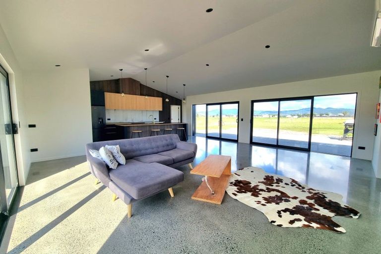 Photo of property in 307 Matarangi Drive, Matarangi, Whitianga, 3592