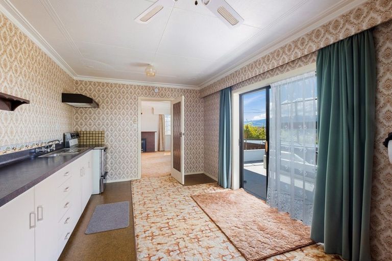 Photo of property in 5 View Road, Bridge Hill, Alexandra, 9320