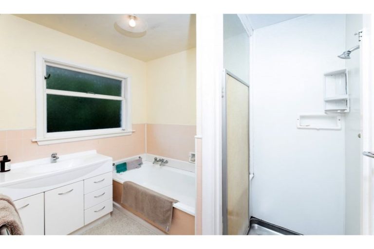 Photo of property in 4 Falcon Street, New Brighton, Christchurch, 8061