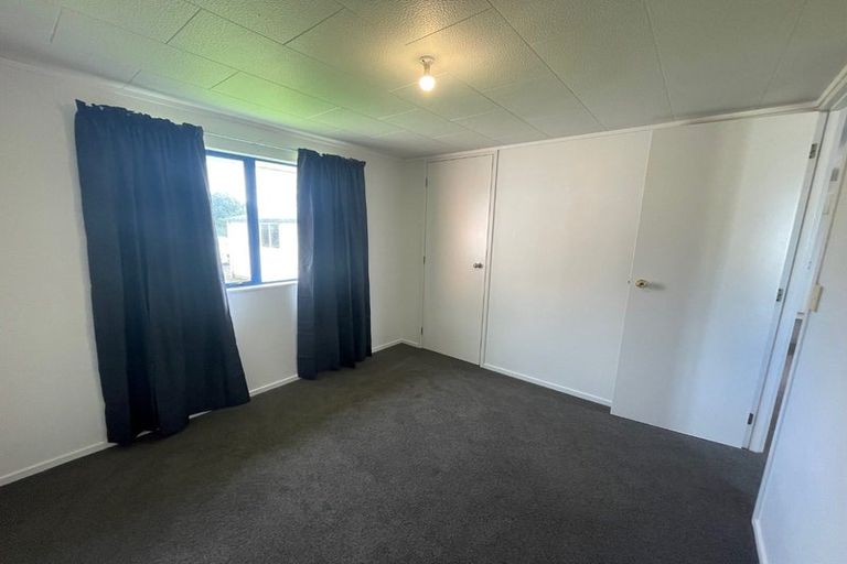 Photo of property in 1a Kent Road, Manurewa, Auckland, 2102