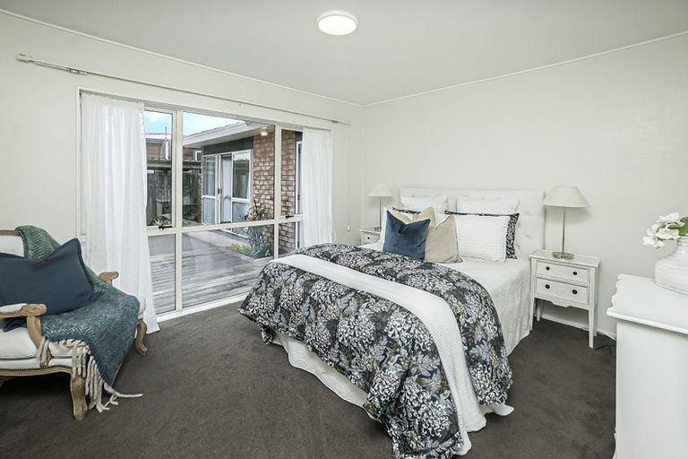 Photo of property in 3b Pine Road, Orewa, 0931