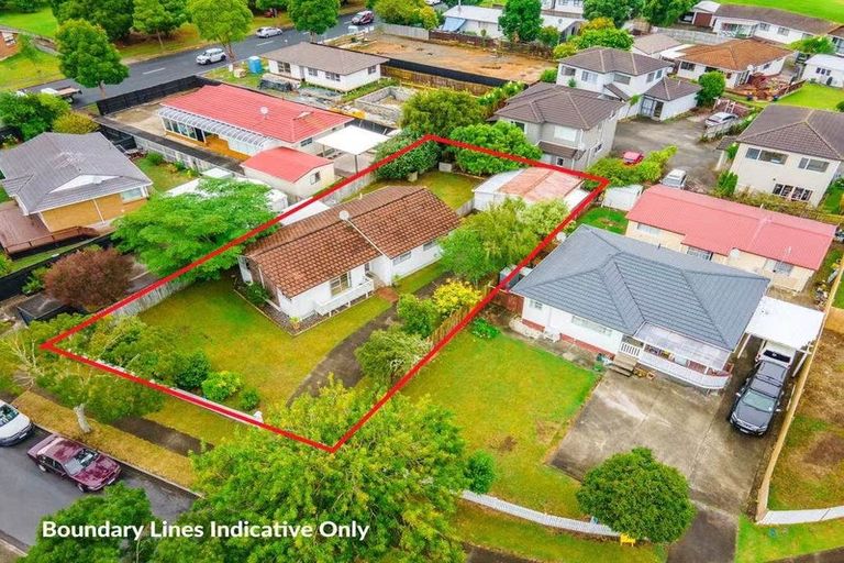 Photo of property in 4 Tangelo Place, Bucklands Beach, Auckland, 2012