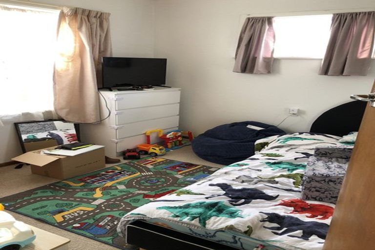 Photo of property in 12 Macmillan Place, Feilding, 4702