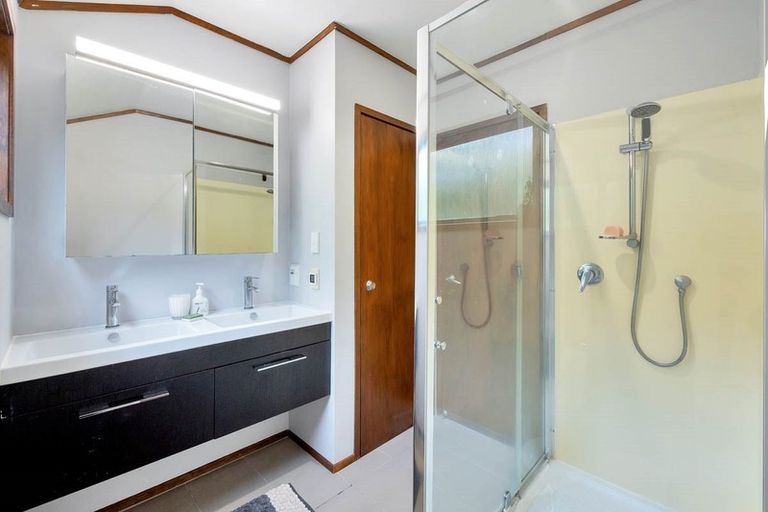 Photo of property in 9 Woodlands Avenue, Snells Beach, 0920