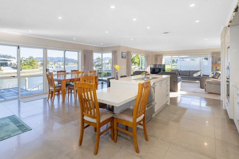 Photo of property in 19 Aquila Drive, Whitianga, 3510