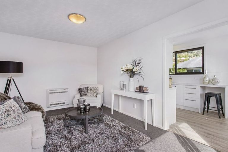 Photo of property in 2/262a Centaurus Road, Hillsborough, Christchurch, 8022