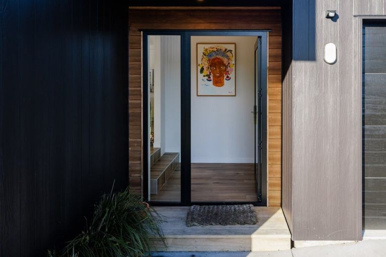 Photo of property in 11 Elizabeth Street, Cambridge, 3434