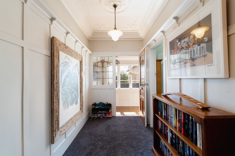 Photo of property in 166 Victoria Road, Saint Clair, Dunedin, 9012