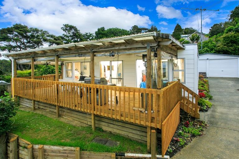 Photo of property in 27 Baddeleys Beach Road, Tawharanui Peninsula, Matakana, 0986