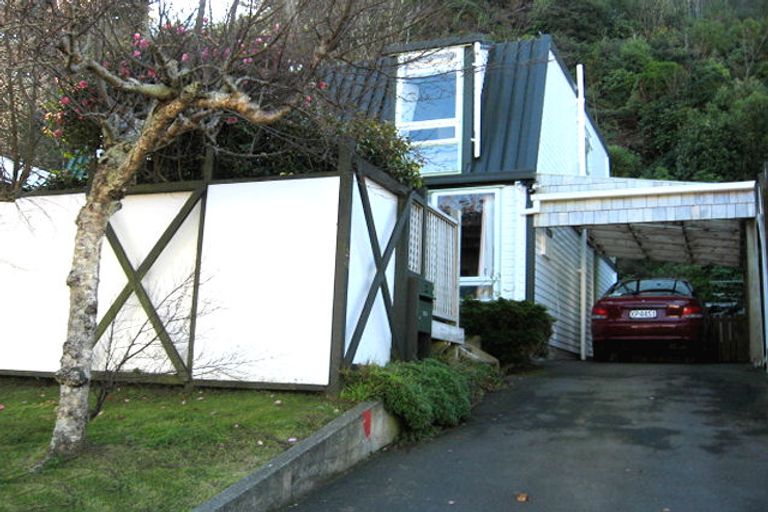 Photo of property in 30 Ranelagh Street, Karori, Wellington, 6012