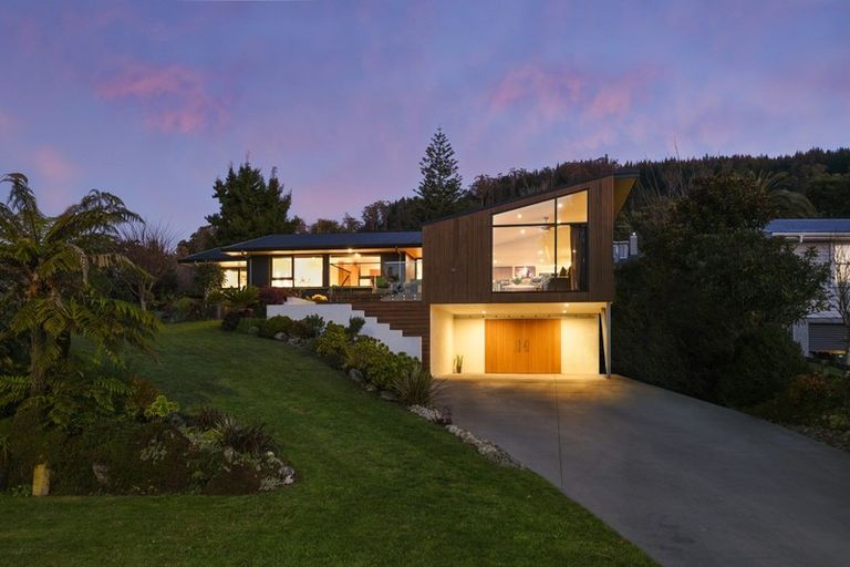 Photo of property in 9 Highfield Place, Lynmore, Rotorua, 3010