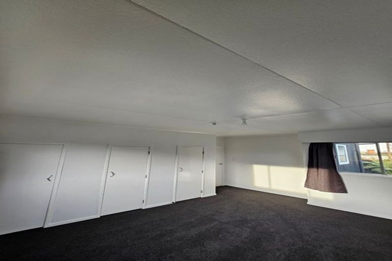 Photo of property in 264 Main Road, Tawa, Wellington, 5028